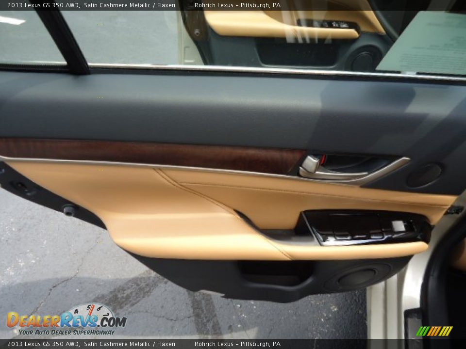 Door Panel of 2013 Lexus GS 350 AWD Photo #13