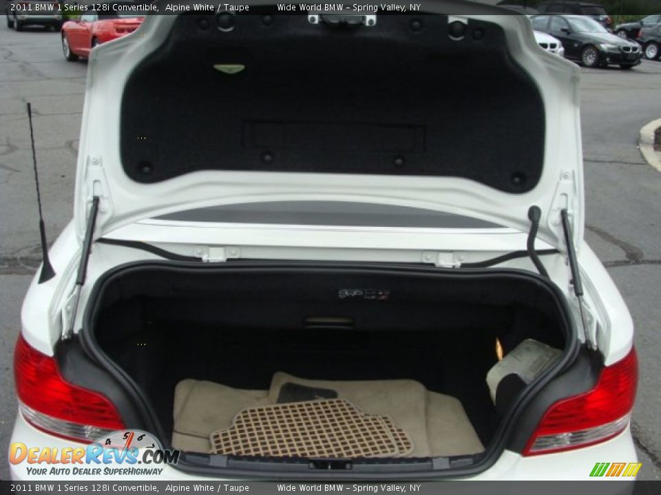 2011 BMW 1 Series 128i Convertible Alpine White / Taupe Photo #15
