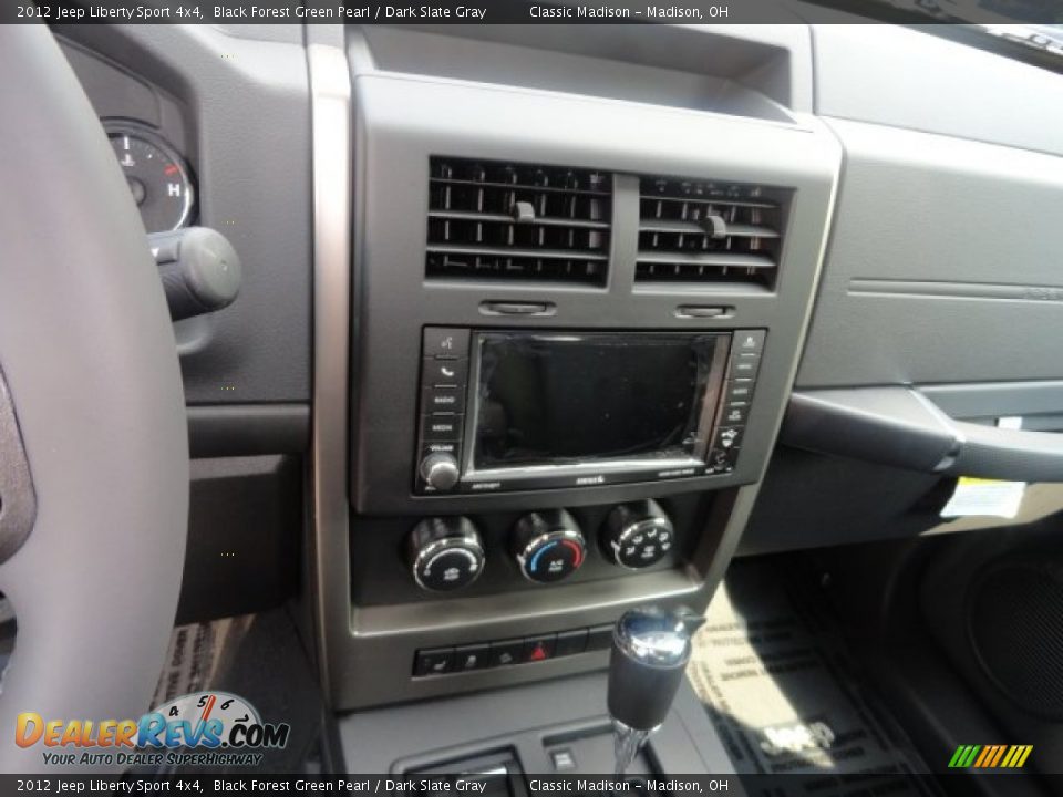 2012 Jeep Liberty Sport 4x4 Black Forest Green Pearl / Dark Slate Gray Photo #7