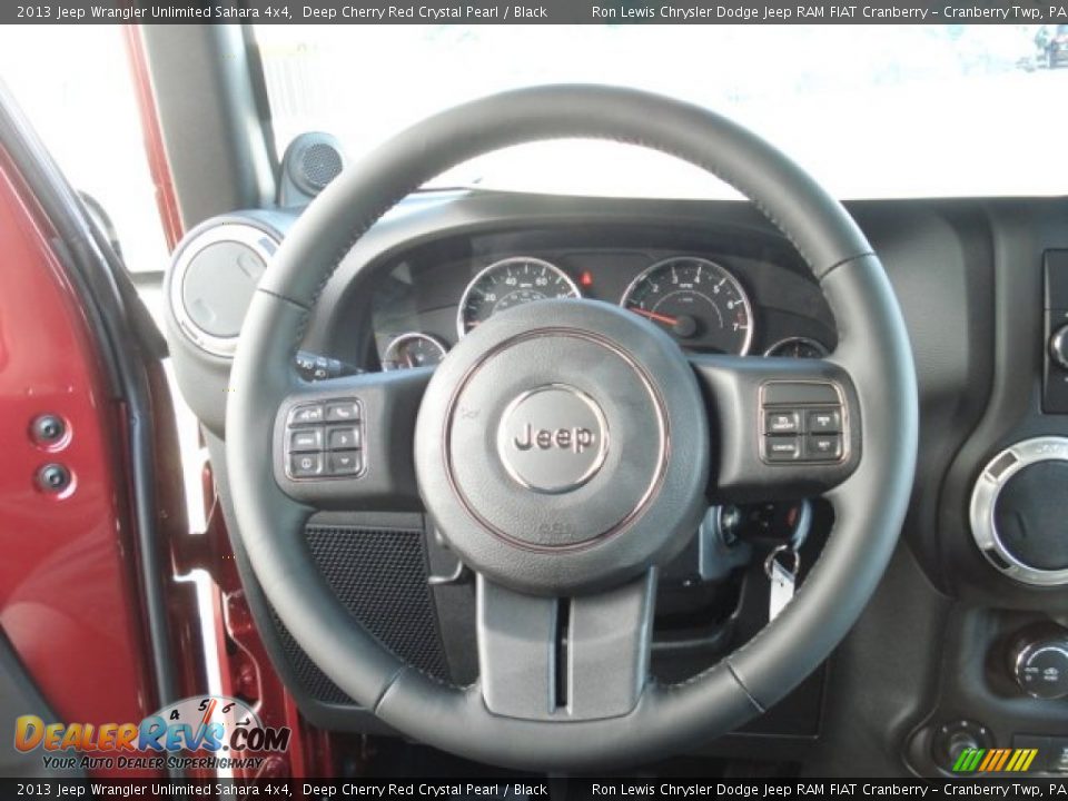 2013 Jeep Wrangler Unlimited Sahara 4x4 Steering Wheel Photo #23