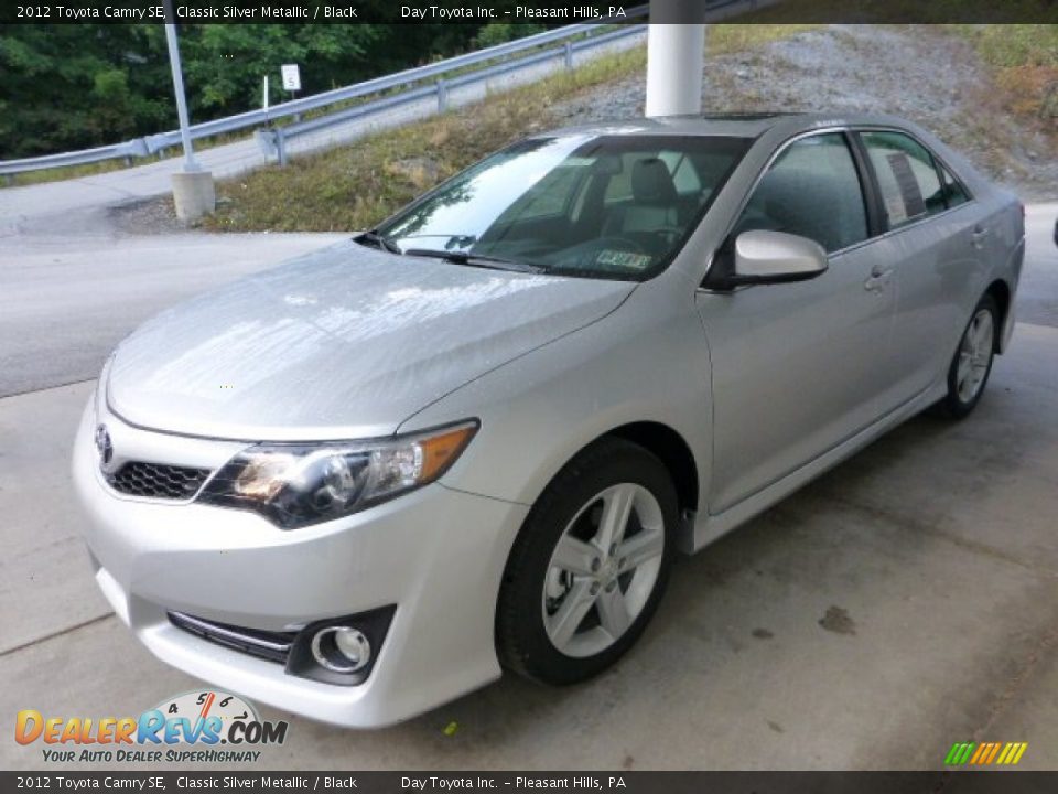 2012 Toyota Camry SE Classic Silver Metallic / Black Photo #5