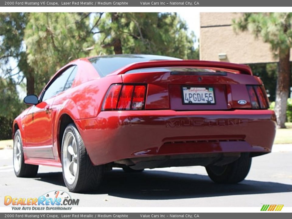 2000 Ford Mustang V6 Coupe Laser Red Metallic / Medium Graphite Photo #7