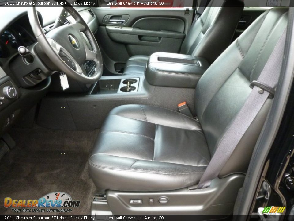 Front Seat of 2011 Chevrolet Suburban Z71 4x4 Photo #10