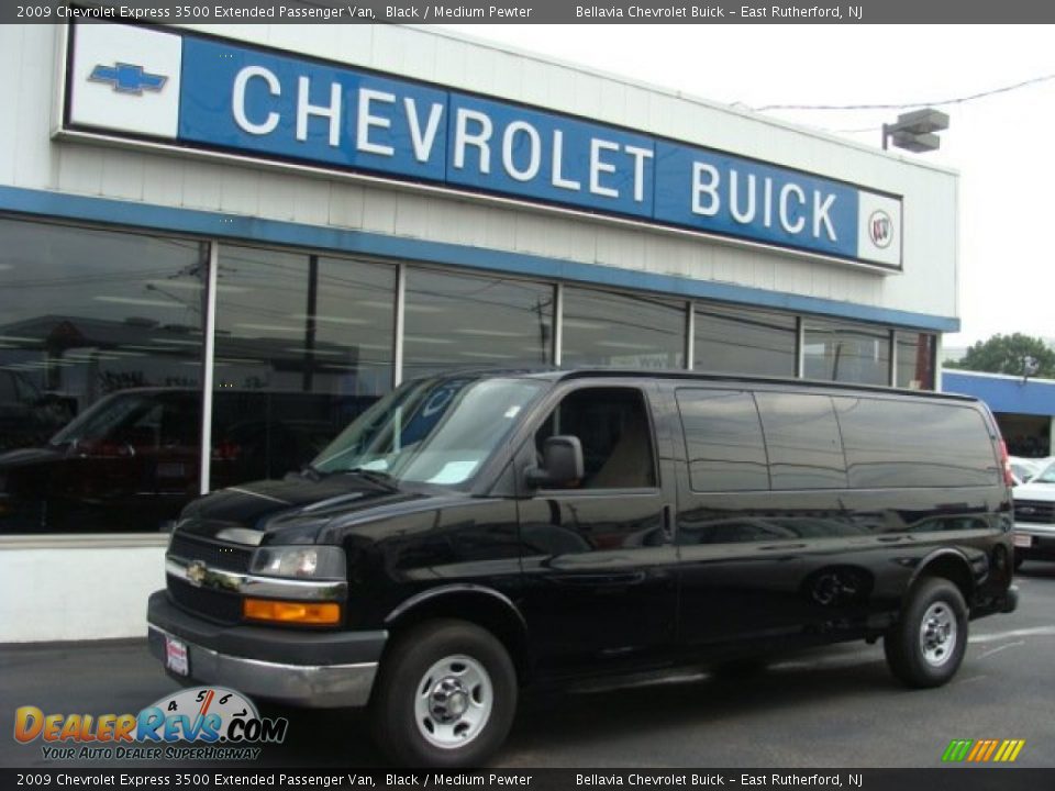 2009 Chevrolet Express 3500 Extended Passenger Van Black / Medium Pewter Photo #1