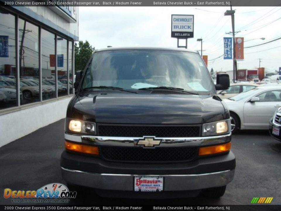 2009 Chevrolet Express 3500 Extended Passenger Van Black / Medium Pewter Photo #2