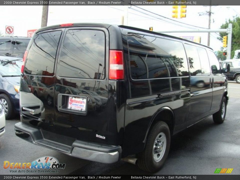 2009 Chevrolet Express 3500 Extended Passenger Van Black / Medium Pewter Photo #4