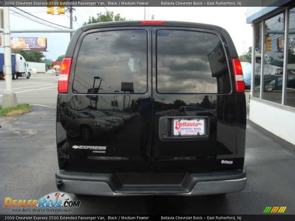 2009 Chevrolet Express 3500 Extended Passenger Van Black / Medium Pewter Photo #5