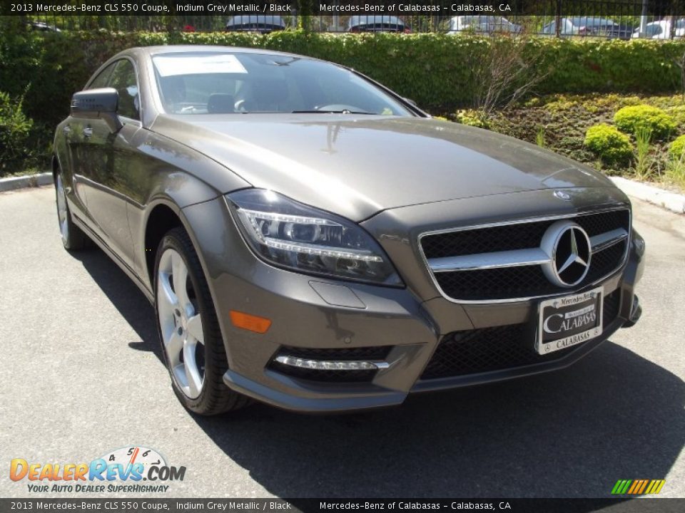 Front 3/4 View of 2013 Mercedes-Benz CLS 550 Coupe Photo #1