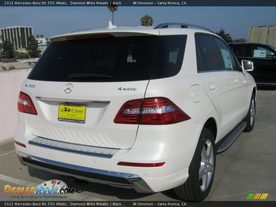 2013 Mercedes-Benz ML 550 4Matic Diamond White Metallic / Black Photo #4