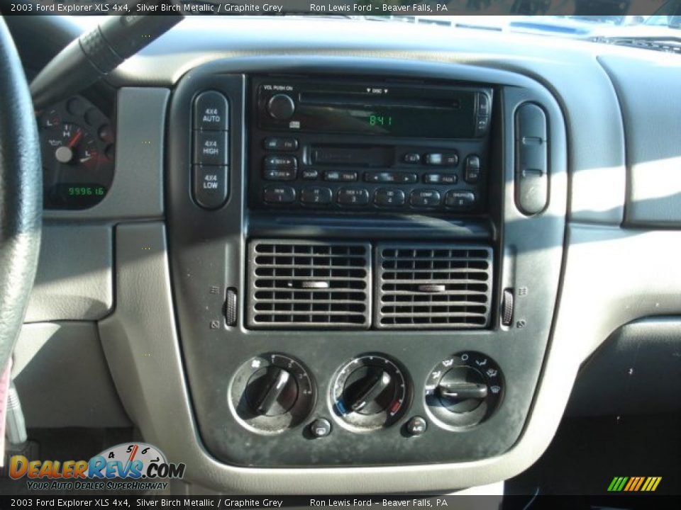 2003 Ford Explorer XLS 4x4 Silver Birch Metallic / Graphite Grey Photo #10