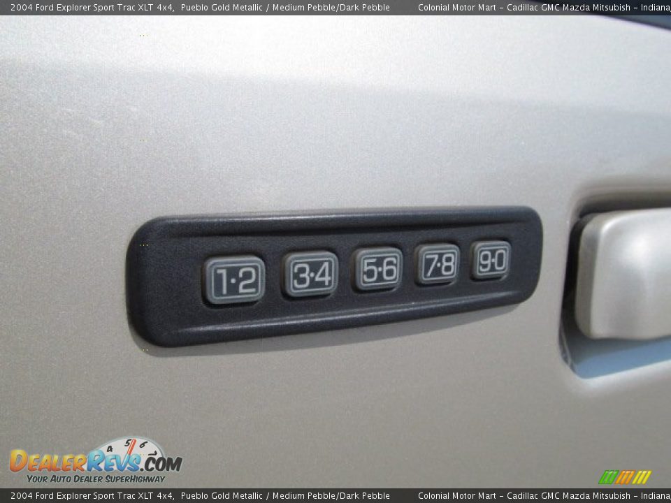 2004 Ford Explorer Sport Trac XLT 4x4 Pueblo Gold Metallic / Medium Pebble/Dark Pebble Photo #4