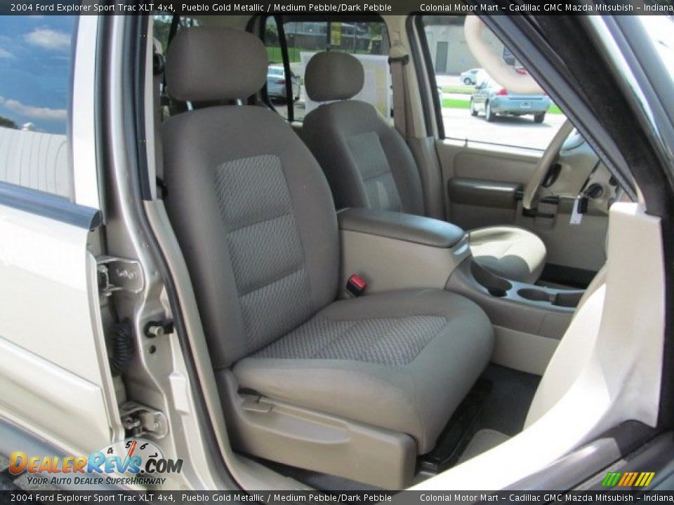 Front Seat of 2004 Ford Explorer Sport Trac XLT 4x4 Photo #11