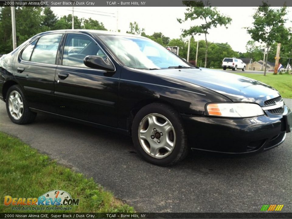 2000 Nissan altima gxe black #4