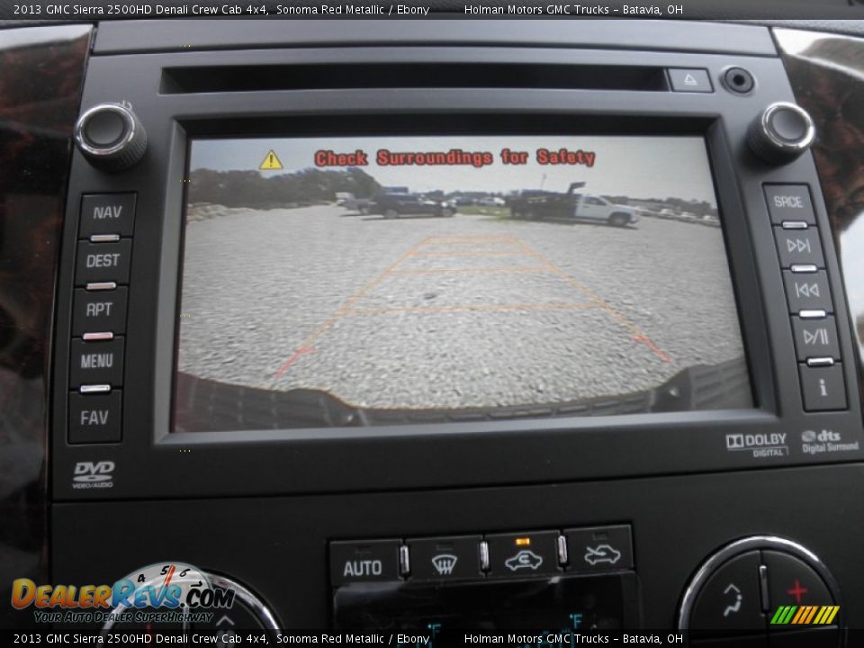 Controls of 2013 GMC Sierra 2500HD Denali Crew Cab 4x4 Photo #9