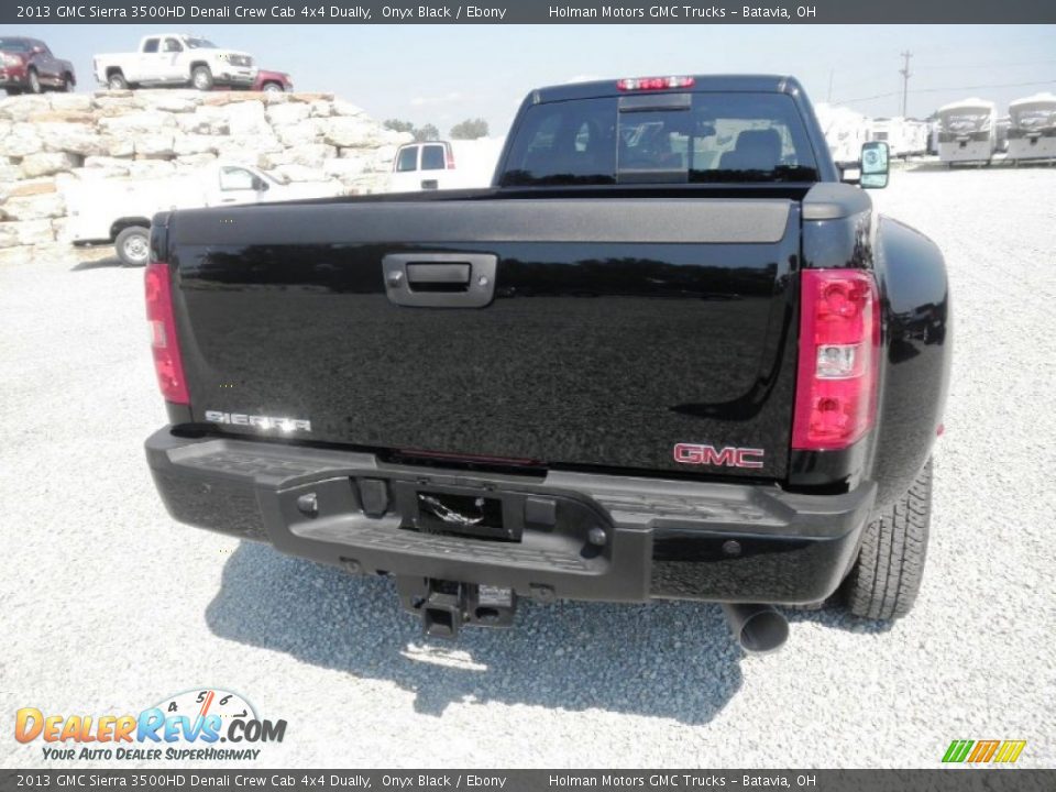 2013 GMC Sierra 3500HD Denali Crew Cab 4x4 Dually Onyx Black / Ebony Photo #22