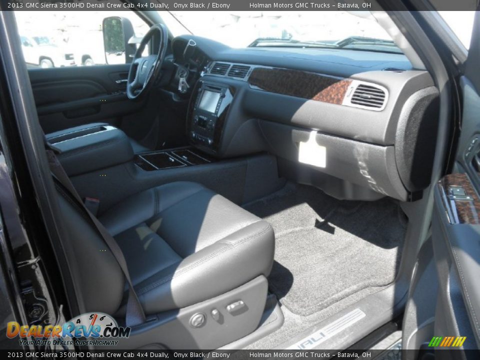 2013 GMC Sierra 3500HD Denali Crew Cab 4x4 Dually Onyx Black / Ebony Photo #24
