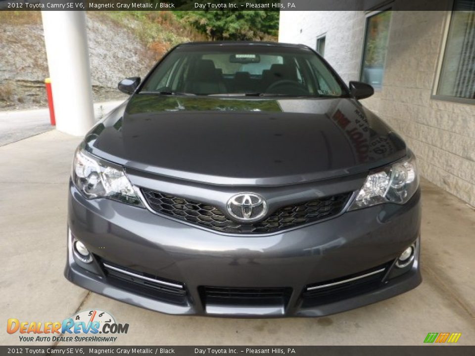 2012 Toyota Camry SE V6 Magnetic Gray Metallic / Black Photo #6