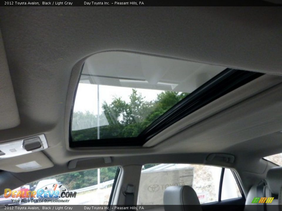 2012 Toyota Avalon Black / Light Gray Photo #12