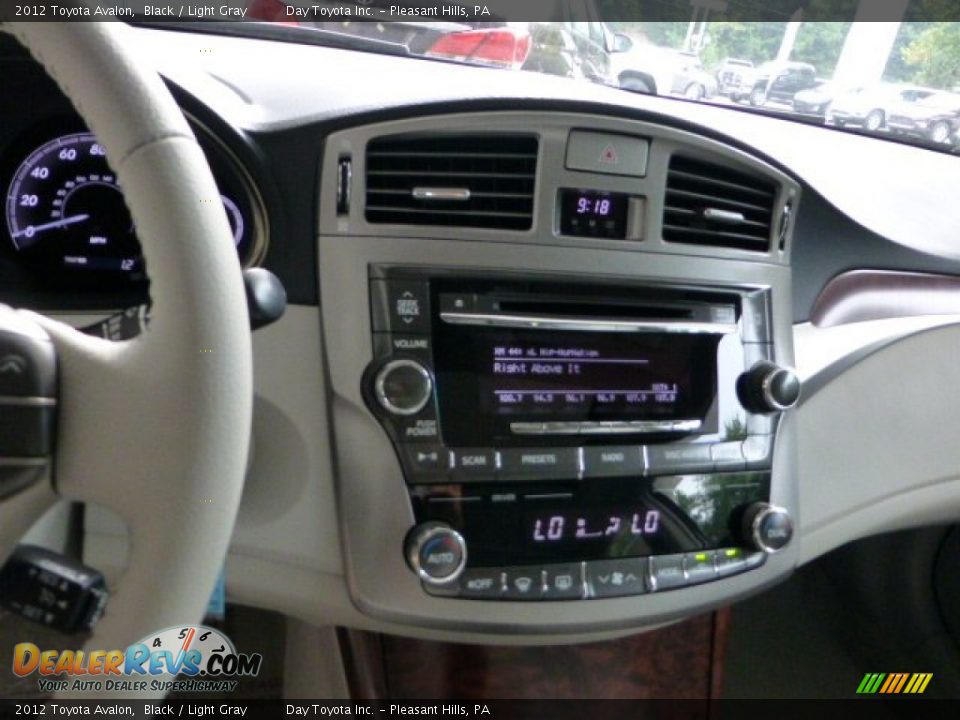 2012 Toyota Avalon Black / Light Gray Photo #13