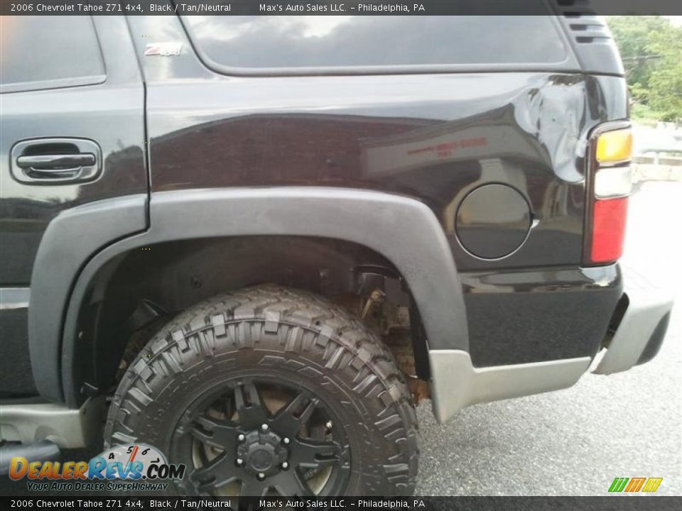 2006 Chevrolet Tahoe Z71 4x4 Black / Tan/Neutral Photo #25