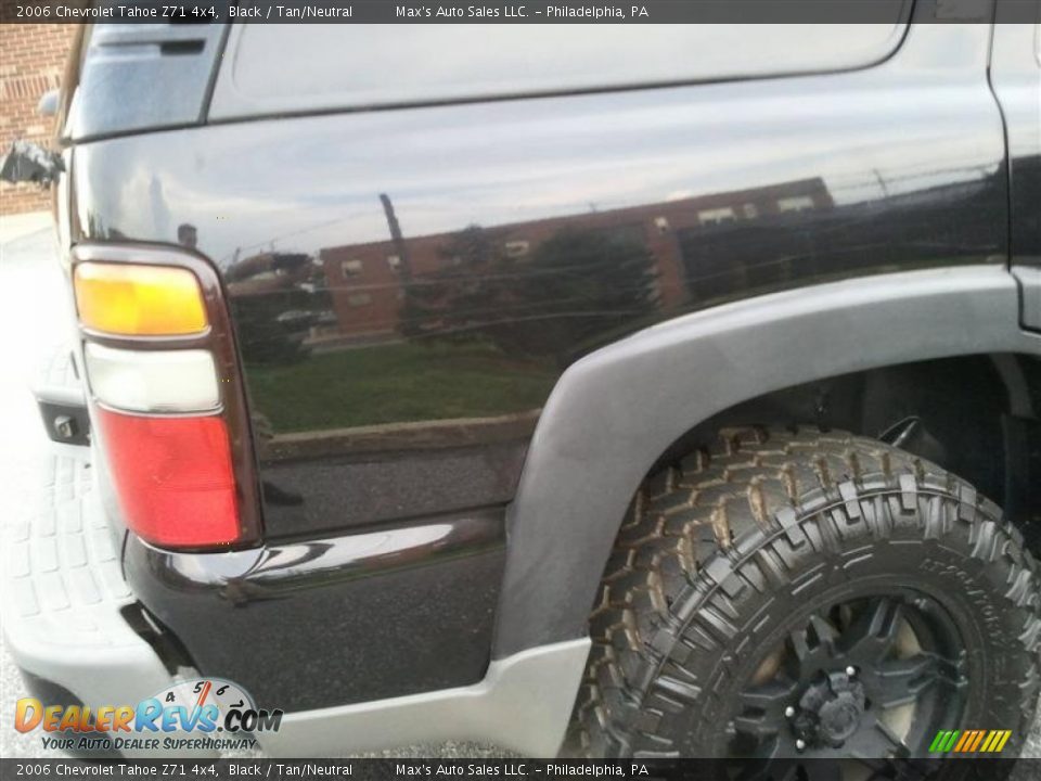 2006 Chevrolet Tahoe Z71 4x4 Black / Tan/Neutral Photo #30