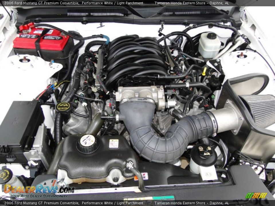 2006 Ford Mustang GT Premium Convertible 4.6 Liter SOHC 24-Valve VVT V8 Engine Photo #28