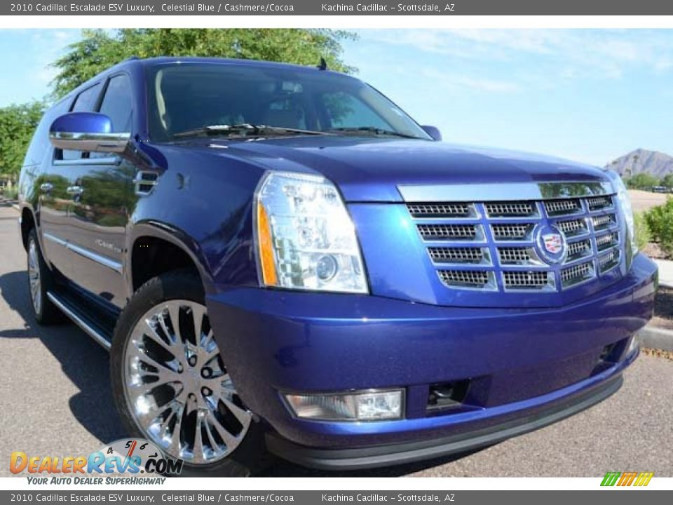 Front 3/4 View of 2010 Cadillac Escalade ESV Luxury Photo #1