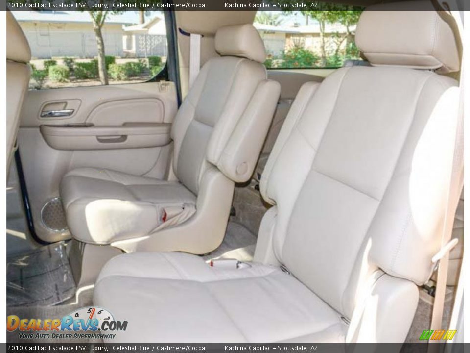 Rear Seat of 2010 Cadillac Escalade ESV Luxury Photo #25