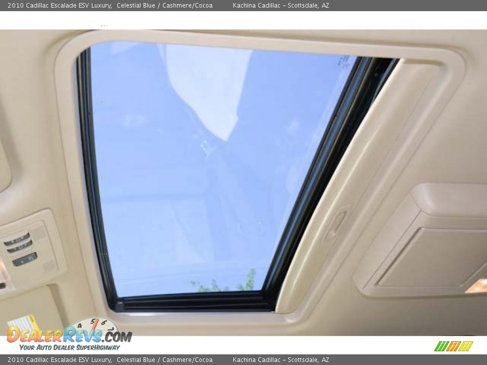Sunroof of 2010 Cadillac Escalade ESV Luxury Photo #28
