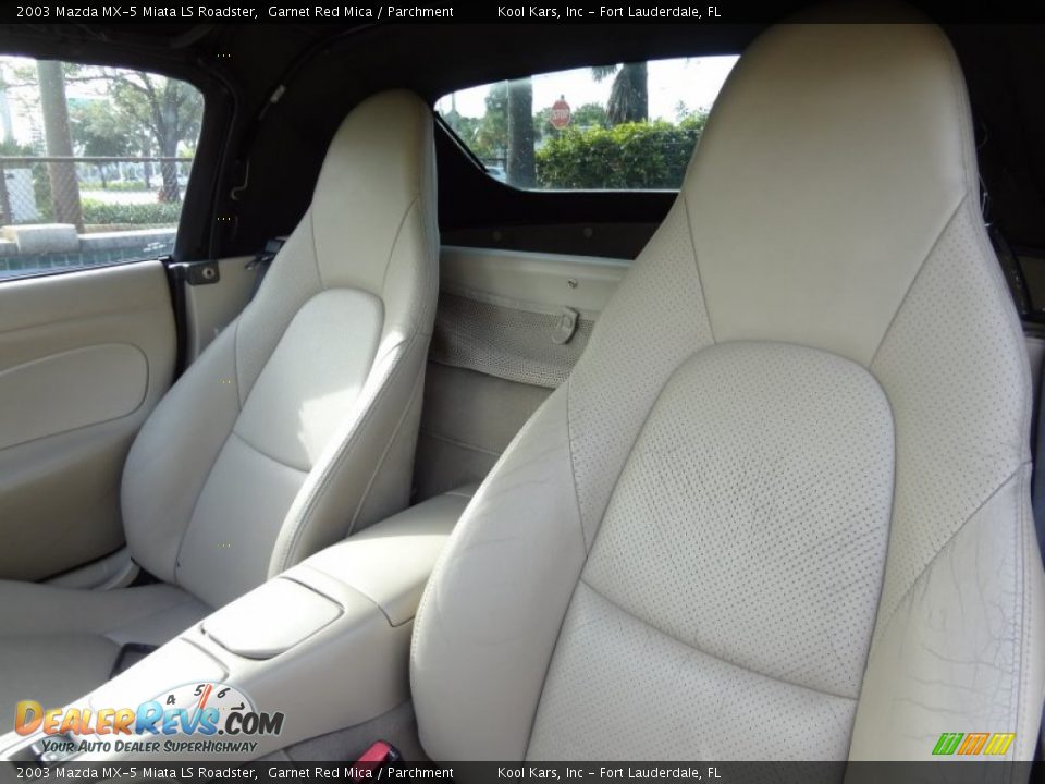 2003 Mazda MX-5 Miata LS Roadster Garnet Red Mica / Parchment Photo #13