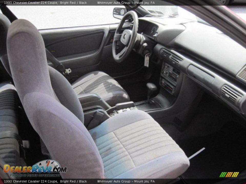 Black Interior - 1993 Chevrolet Cavalier Z24 Coupe Photo #5