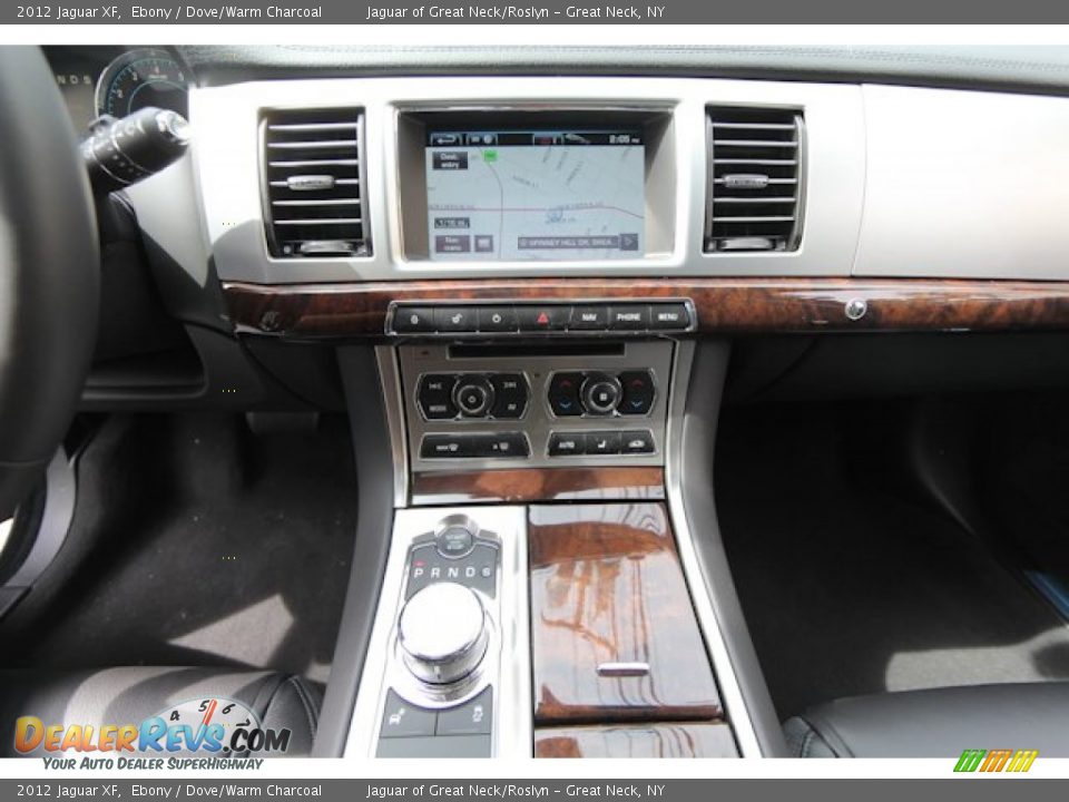 2012 Jaguar XF Ebony / Dove/Warm Charcoal Photo #23