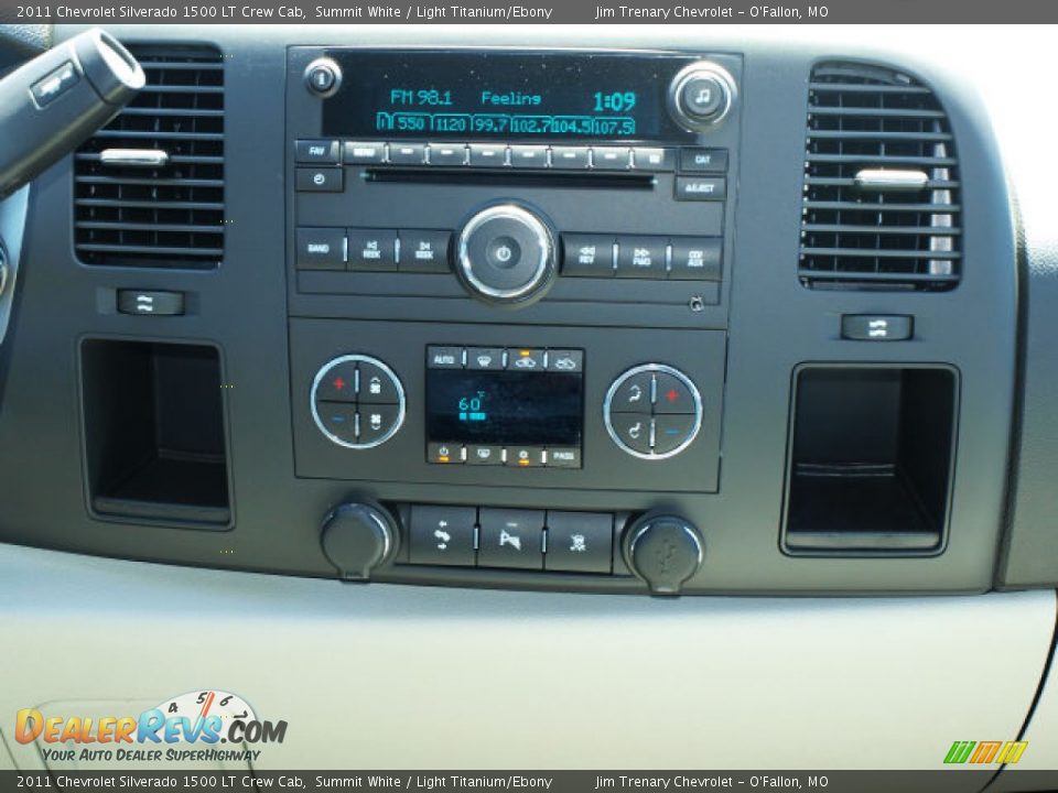 2011 Chevrolet Silverado 1500 LT Crew Cab Summit White / Light Titanium/Ebony Photo #12