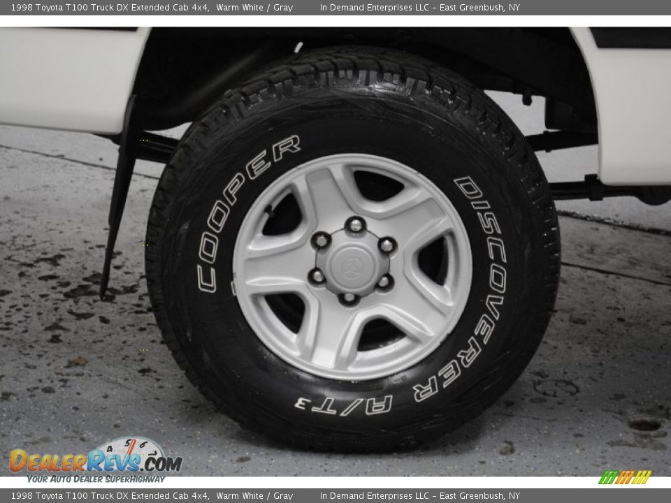 1998 Toyota T100 Truck DX Extended Cab 4x4 Warm White / Gray Photo #18
