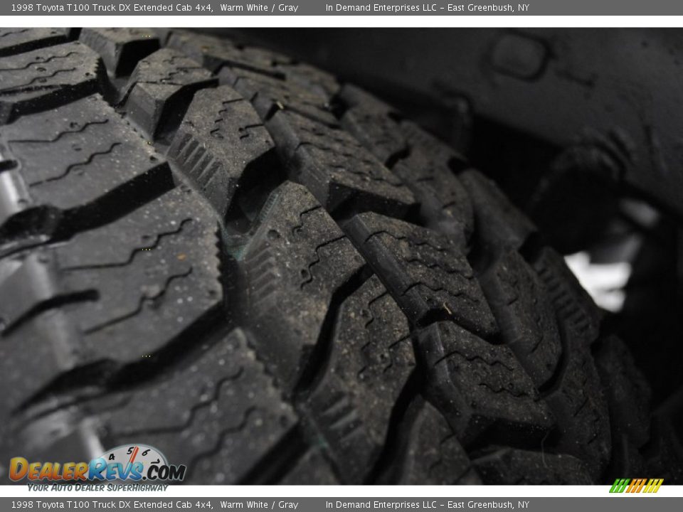 1998 Toyota T100 Truck DX Extended Cab 4x4 Warm White / Gray Photo #19