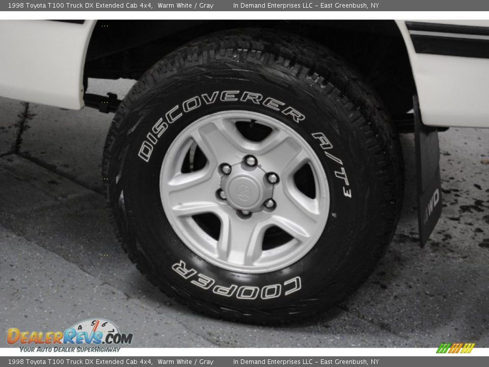 1998 Toyota T100 Truck DX Extended Cab 4x4 Warm White / Gray Photo #20