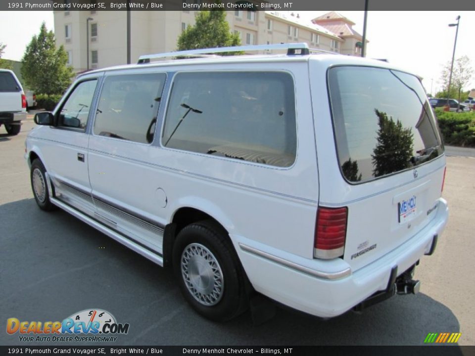 1991 Plymouth Grand Voyager SE Bright White / Blue Photo #5
