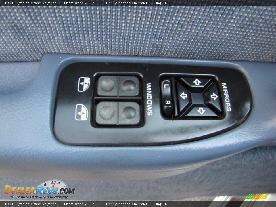 1991 Plymouth Grand Voyager SE Bright White / Blue Photo #13