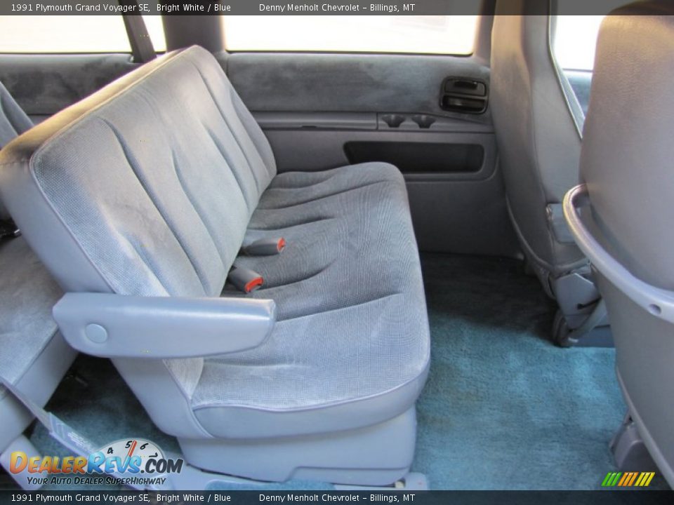 Rear Seat of 1991 Plymouth Grand Voyager SE Photo #23