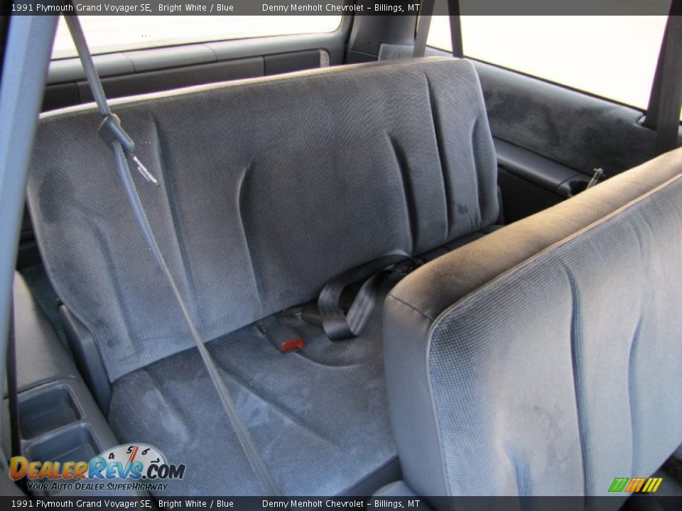 Rear Seat of 1991 Plymouth Grand Voyager SE Photo #24