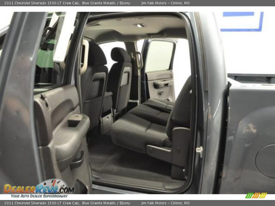 2011 Chevrolet Silverado 1500 LT Crew Cab Blue Granite Metallic / Ebony Photo #24
