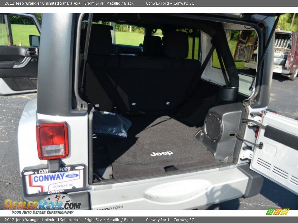2012 Jeep Wrangler Unlimited Sahara 4x4 Bright Silver Metallic / Black Photo #17