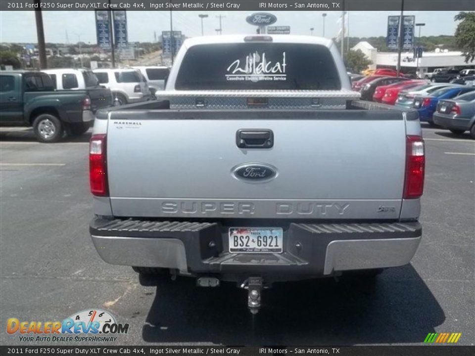 2011 Ford F250 Super Duty XLT Crew Cab 4x4 Ingot Silver Metallic / Steel Gray Photo #4