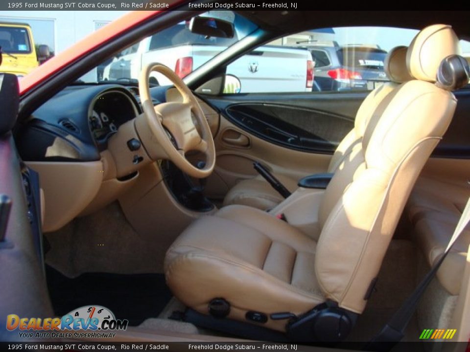 Front Seat of 1995 Ford Mustang SVT Cobra Coupe Photo #9