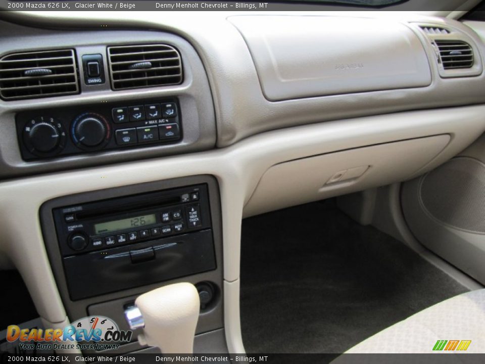 2000 Mazda 626 LX Glacier White / Beige Photo #16