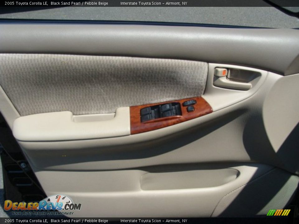 2005 Toyota Corolla LE Black Sand Pearl / Pebble Beige Photo #8