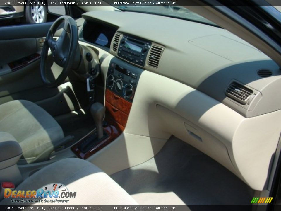 2005 Toyota Corolla LE Black Sand Pearl / Pebble Beige Photo #22