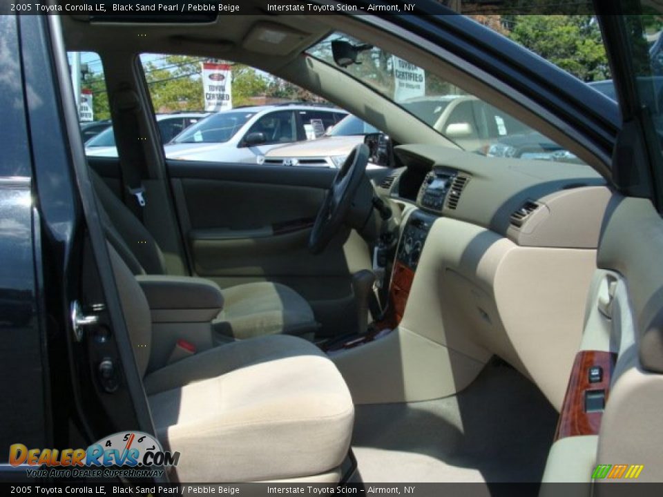 2005 Toyota Corolla LE Black Sand Pearl / Pebble Beige Photo #23