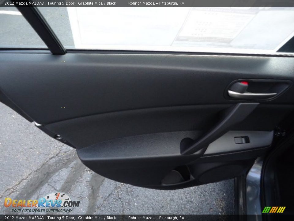 2012 Mazda MAZDA3 i Touring 5 Door Graphite Mica / Black Photo #13