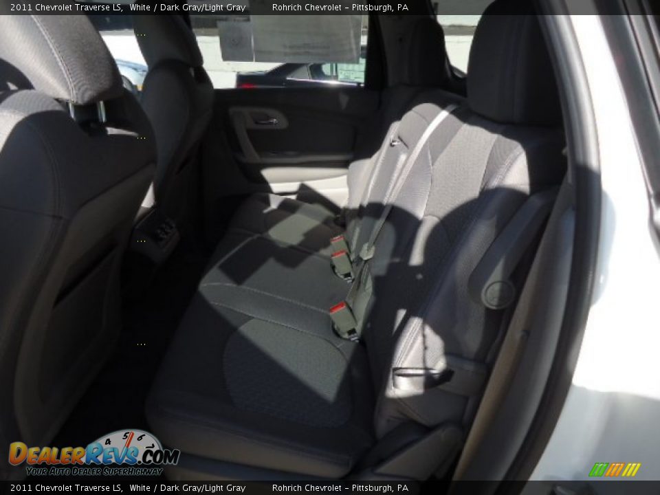 2011 Chevrolet Traverse LS White / Dark Gray/Light Gray Photo #11